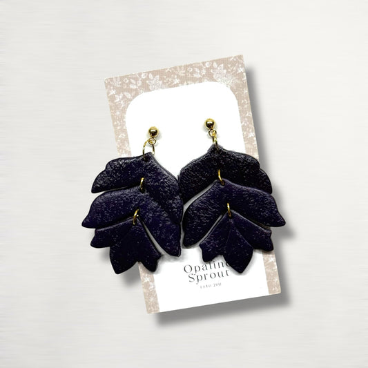 The Moody Autumn Color You’ve Been Overlooking