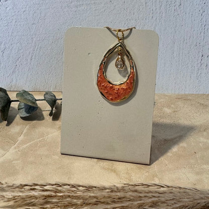 Crimson Embrace: Copper & Red Teardrop Pendant Necklace