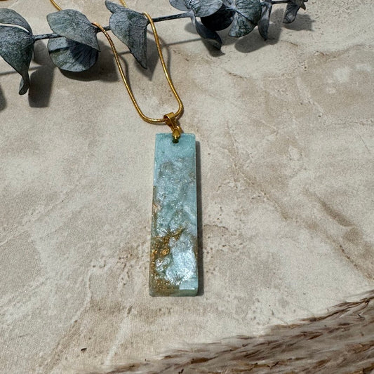 Ocean's Gleam: Turquoise & Gold Bar Necklace