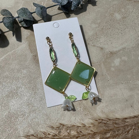 First Bloom: Sage Green & White Snowdrop Earrings