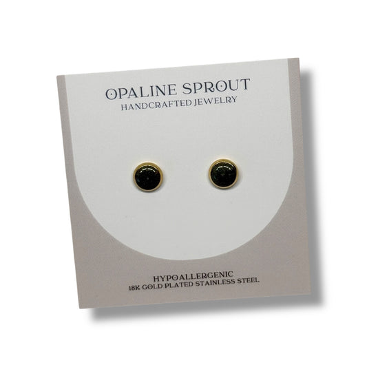 The Dot Studs – Deep Emerald · Autumn Collection · Small