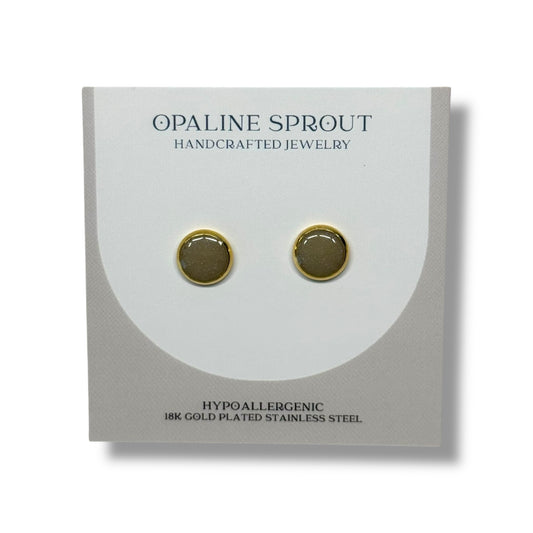 The Dot Studs – Khaki · Autumn Collection · Medium