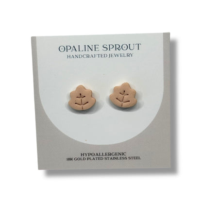 The October Studs – Sandstone · Leaf