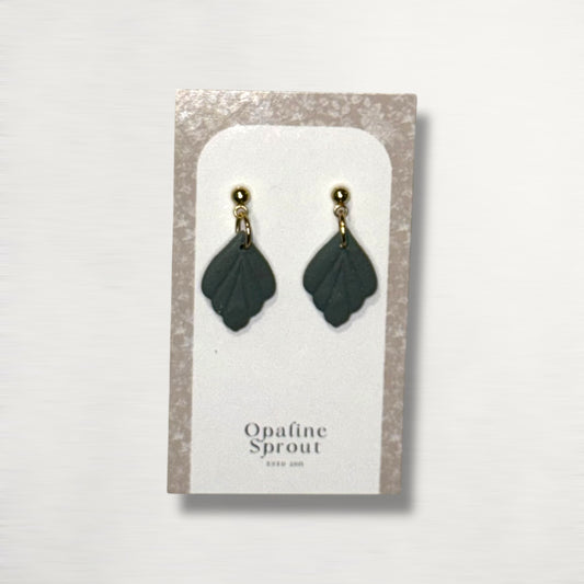 The Aura Drop Earrings – Greenblack – Winter Collection · The Scholar's Study | Hypoallergenic 18K Gold-Plated – Handmade Jewelry