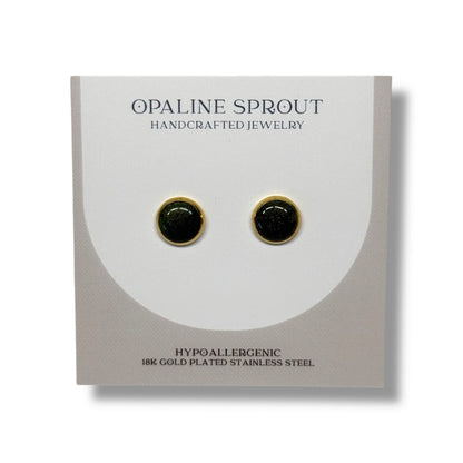 The Dot Studs – Deep Emerald · Autumn Collection · Medium