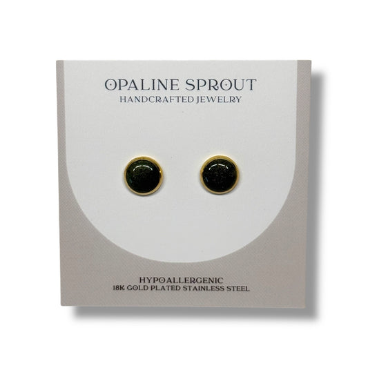 The Dot Studs – Deep Emerald · Autumn Collection · Medium