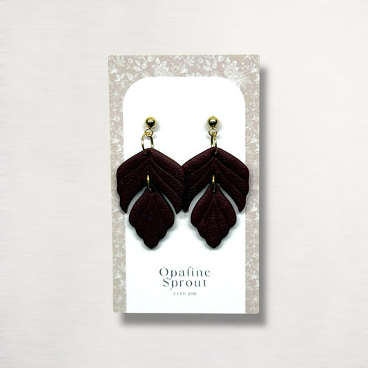 The Driftleaf Drop Earrings – Black Dahlia