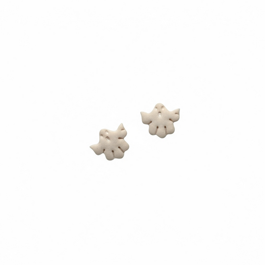 The October Studs – Linen · Ghost