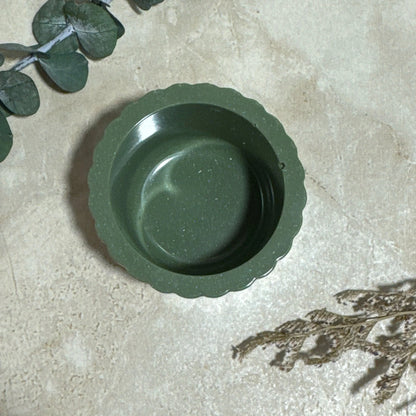 Emerald Glow: Green Ribbed Tea Light Holder