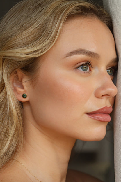 The Dot Studs – Deep Emerald · Autumn Collection · Small