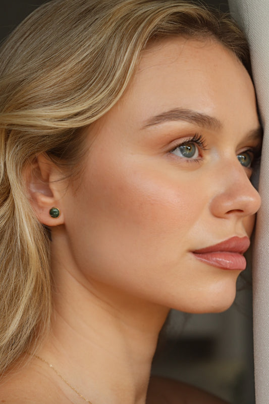 The Dot Studs – Deep Emerald · Autumn Collection · Small